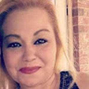 Meet your Posher, Alma